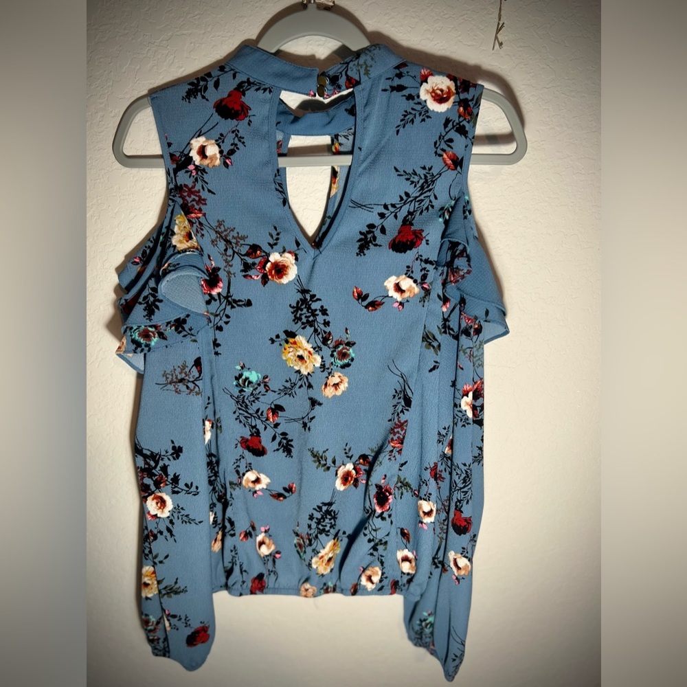 Floral Open Shoulder Long Sleeve Blouse